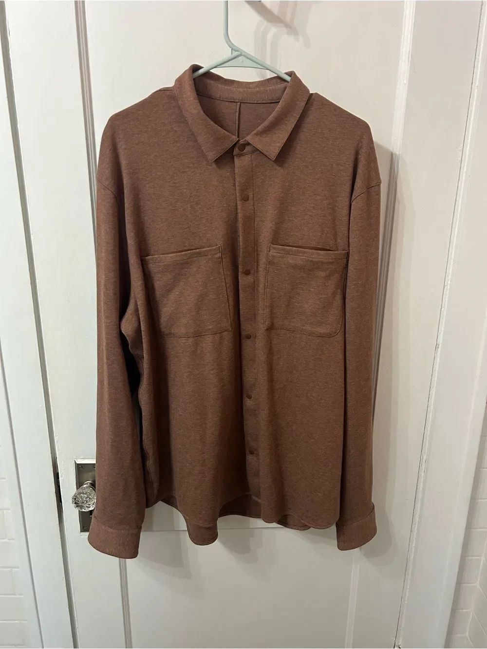 Like new Lululemon athletica Men's Brown Button-Front Shirt Jacket